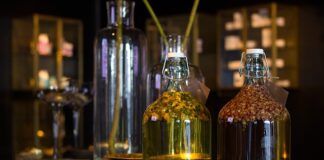 Kto płaci VAT na B2B?