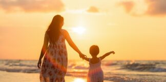 Jaka zastawa do złotych sztućców?