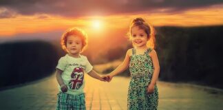 Kim jest siostra Kory?